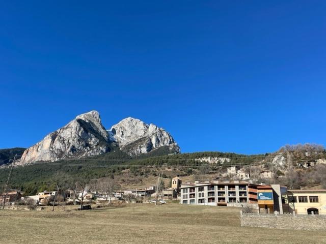 La Cara Nord , Alojamiento Turistico ,Saldes, A Los Pies Del Pedraforca, Apartamento エクステリア 写真